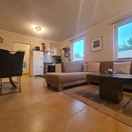 Nahe Ostseebad Kuehlungsborn * Gersdorf (Mecklenburg-Vorpommern)